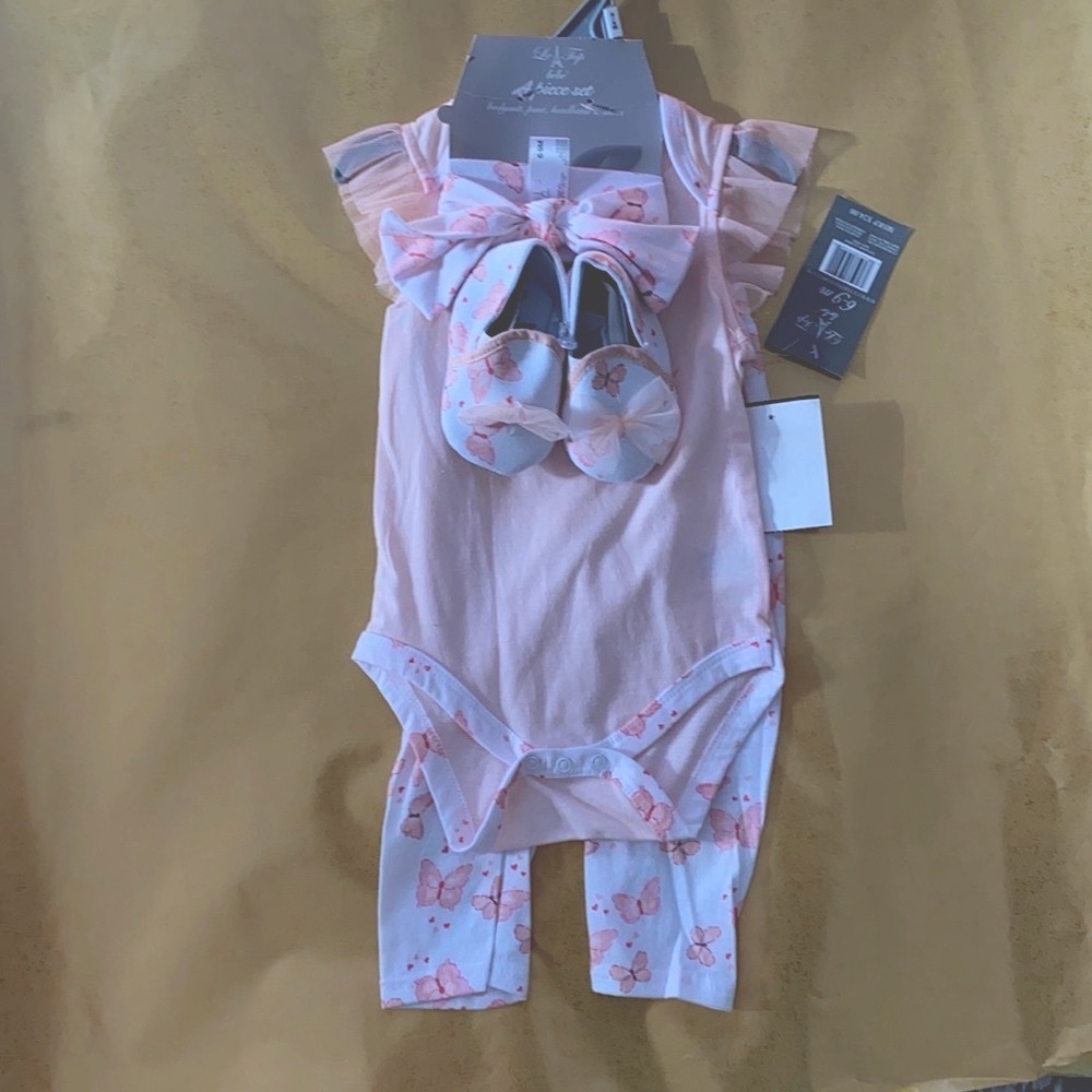 6 to 9 month girl Bodysuit, paint, headband, & shoes Pink with butterfly print